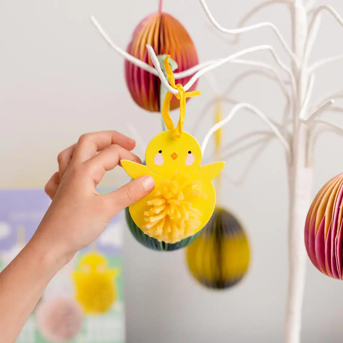 Spring Bunny Easter Pom Pom Kit - Image 2